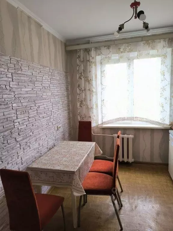 3-к кв. Крым, Симферополь ул. Героев Сталинграда, 11 (64.0 м) - Фото 1