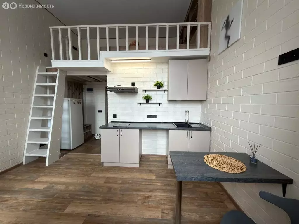 1-комнатная квартира: Ирбит, улица Карла Либкнехта, 9 (28 м) - Фото 1