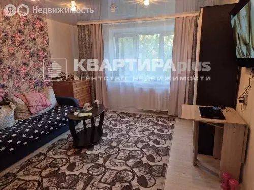 1-комнатная квартира: Невьянск, улица Космонавтов, 1 (36.5 м) - Фото 0