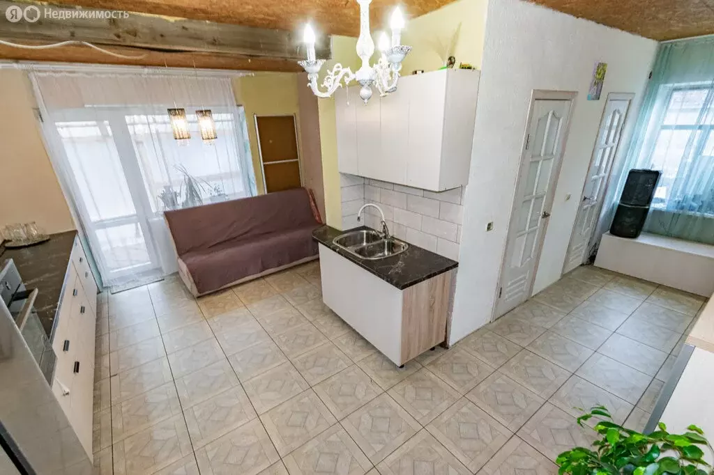 Дом в Арамильский городской округ, посёлок Арамиль, улица Ломоносова, ... - Фото 1