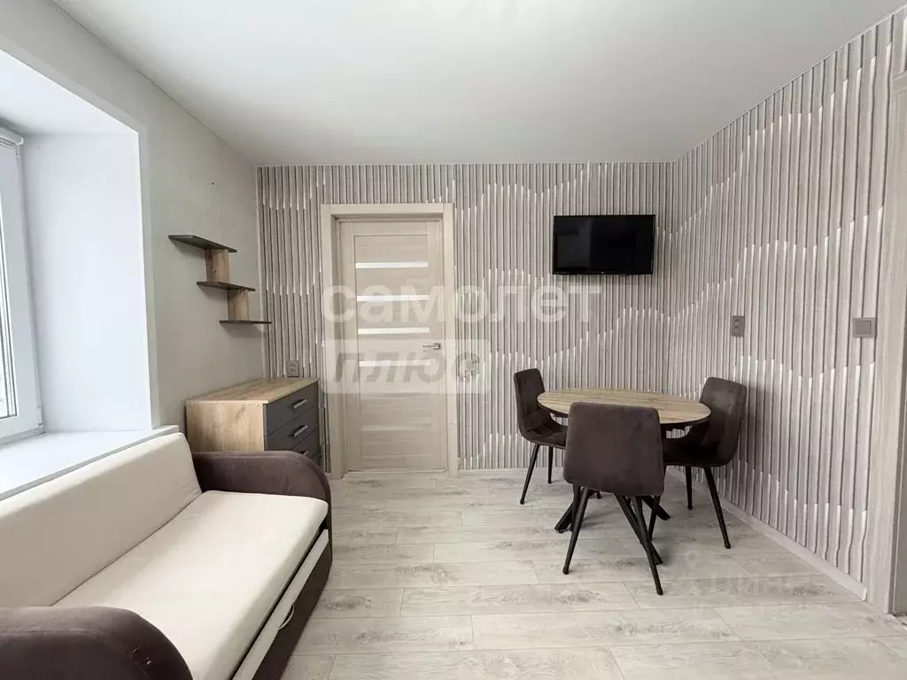 1-к кв. Ульяновская область, Ульяновск Локомотивная ул., 3 (30.6 м) - Фото 1