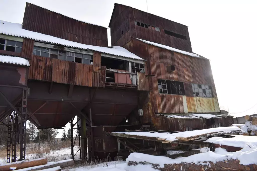 Помещение свободного назначения в Башкортостан, Кигинский район, с. ... - Фото 1