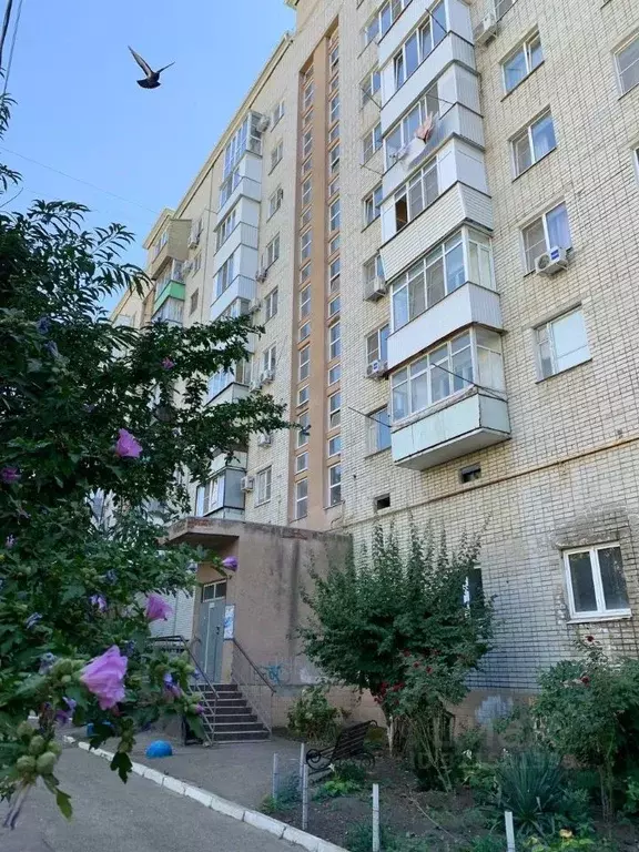 3-к кв. Краснодарский край, Краснодар ул. Тюляева, 8 (66.5 м) - Фото 0