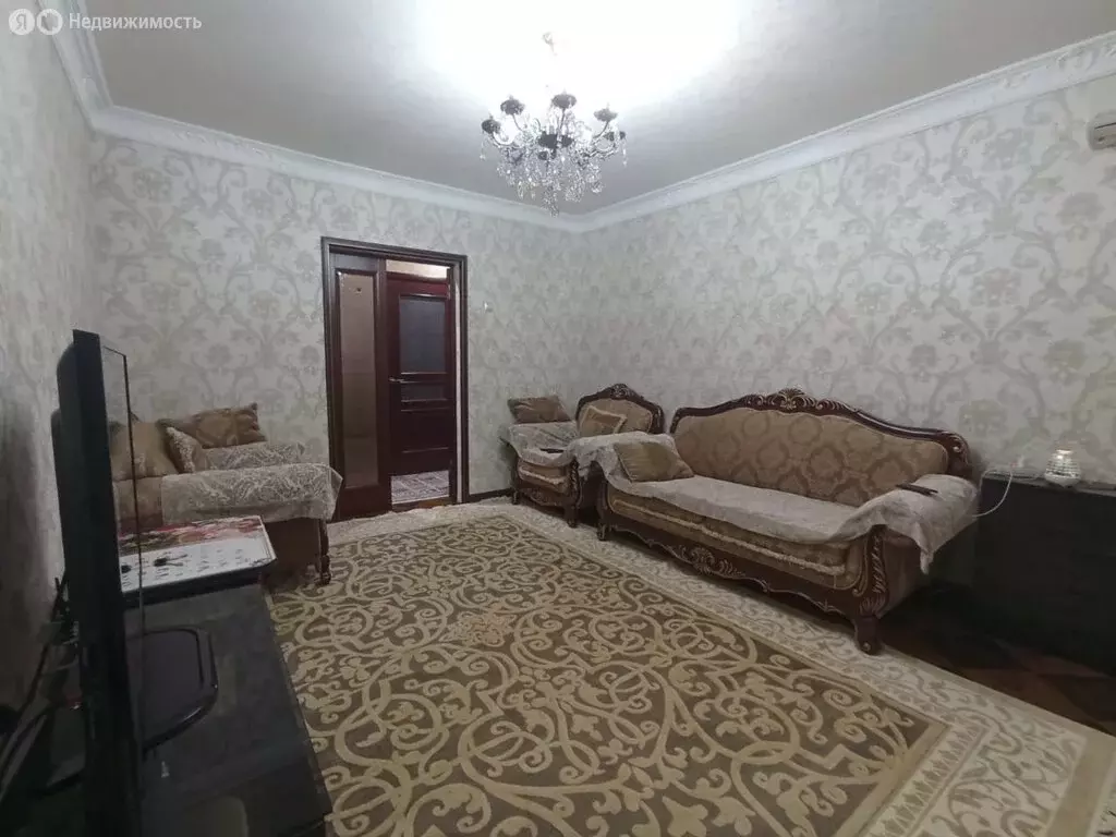 2-комнатная квартира: Грозный, улица Каменщиков, 19 (54 м) - Фото 0