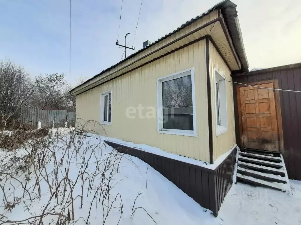 Дом в Кемеровская область, Ленинск-Кузнецкий Краснофлотская ул., 7 (50 ... - Фото 1