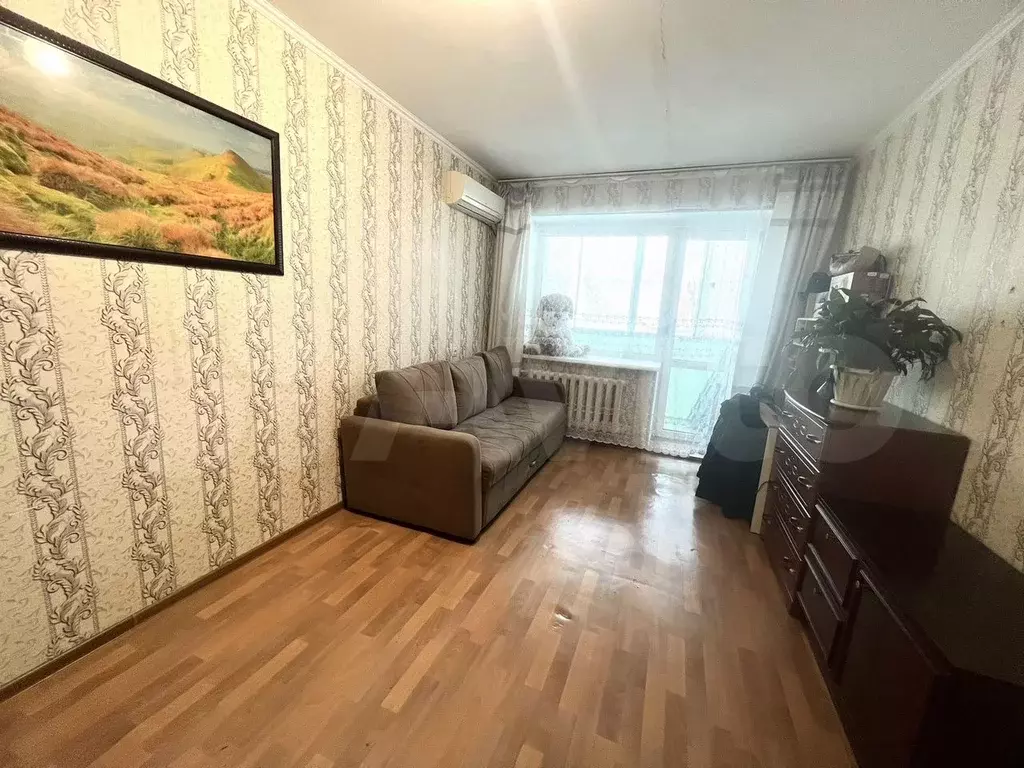 2-к. квартира, 65 м, 1/9 эт. - Фото 1