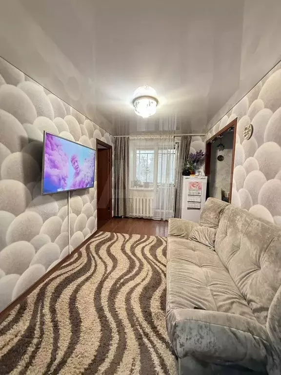3-к. квартира, 54 м, 1/5 эт. - Фото 1