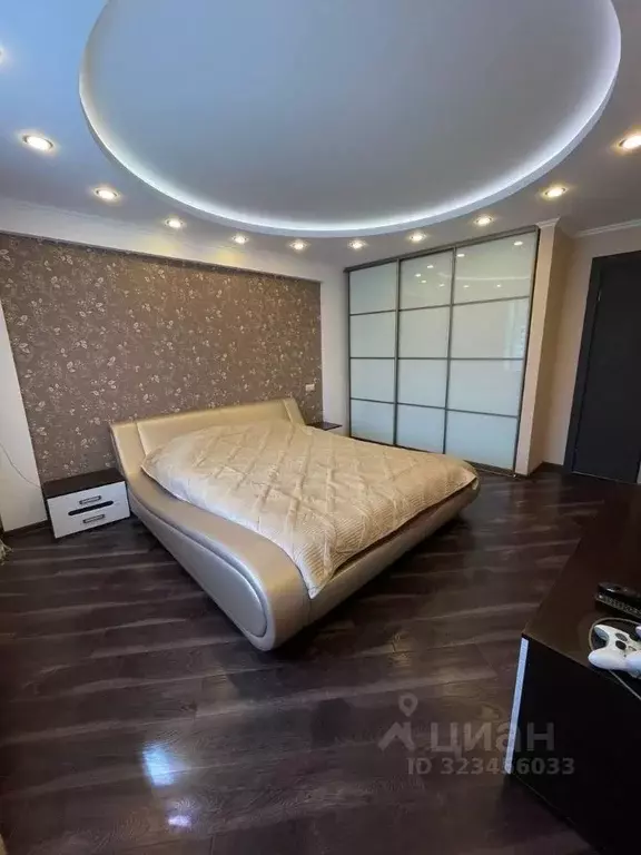 3-к кв. Санкт-Петербург, Санкт-Петербург, Кронштадт ул. ... - Фото 1