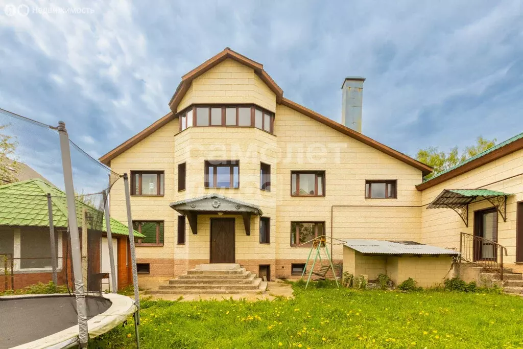 Дом в Красная Горка, Тепличная улица, 38 (943 м) - Фото 1