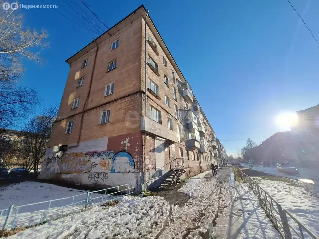 1-комнатная квартира: Нижний Тагил, Газетная улица, 68 (31.1 м) - Фото 0
