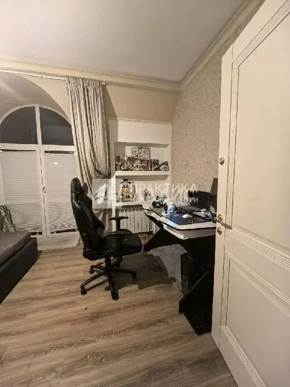 Продается 3-комнатная квартира - Фото 1