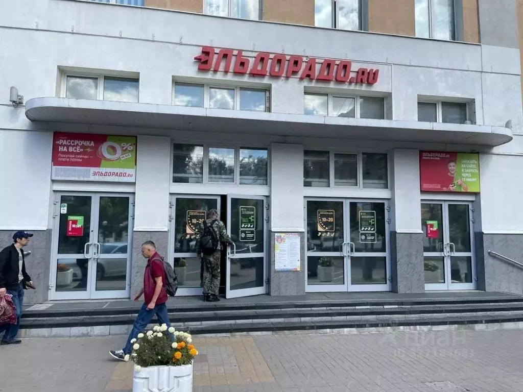 Торговая площадь в Калужская область, Калуга ул. Кирова, 39 (13 м) - Фото 1