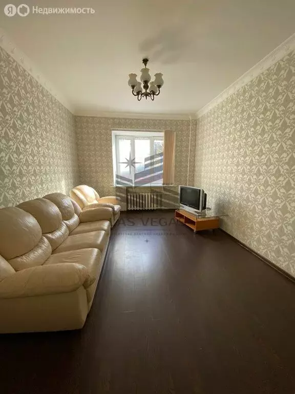 3-комнатная квартира: Москва, улица Земляной Вал, 14-16с1 (77 м) - Фото 0