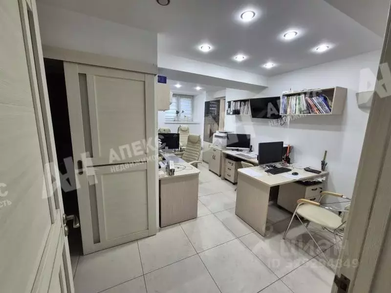 Помещение свободного назначения в Москва ш. Фрезер, 5/1 (110 м) - Фото 1