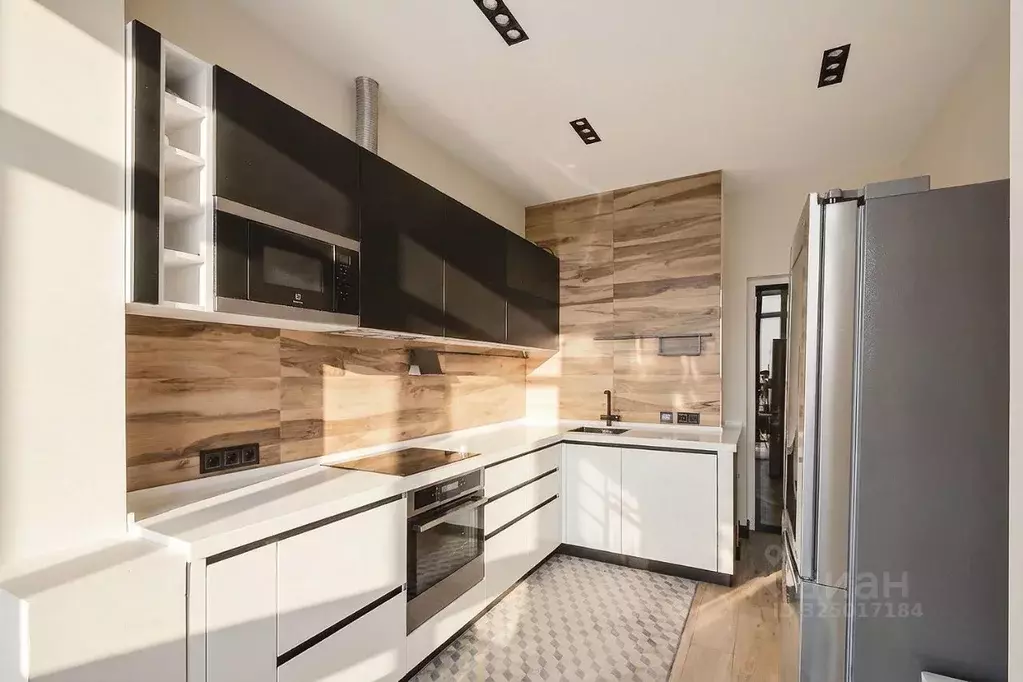 2-к кв. Московская область, Химки ул. Кудрявцева, 12 (77.3 м) - Фото 0