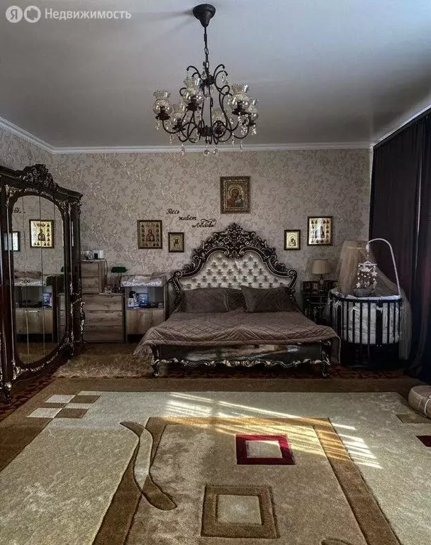 Дом в Курганинск, улица Пирогова (350 м) - Фото 0