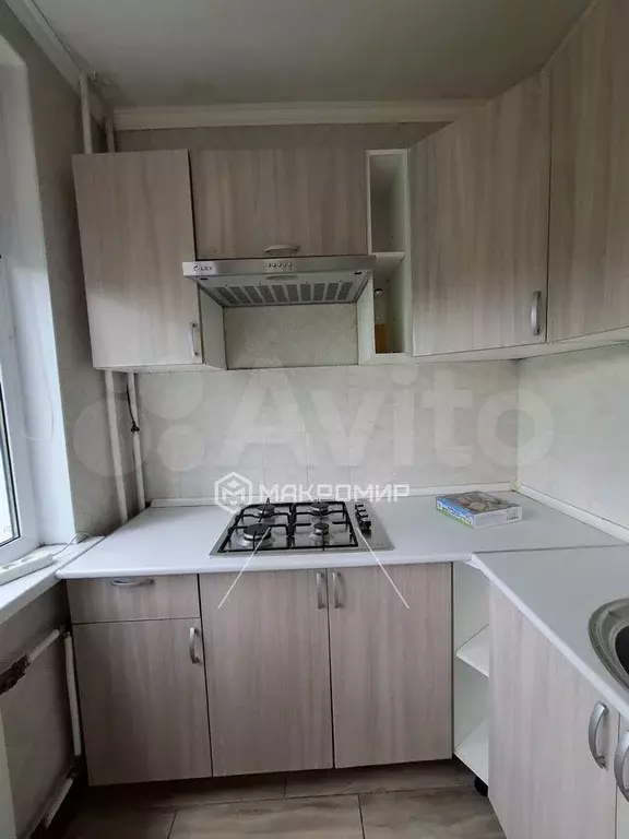 2-к. квартира, 46 м, 2/9 эт. - Фото 1