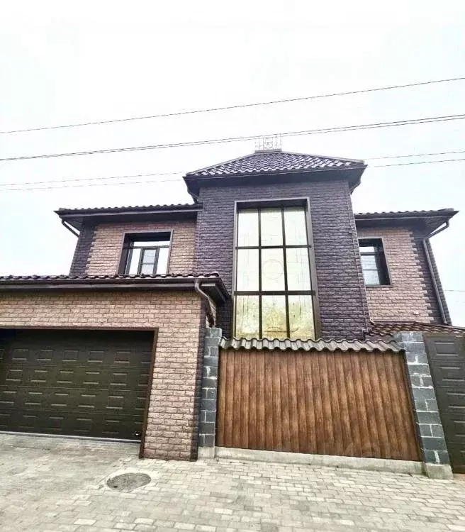 Дом в Бурятия, Улан-Удэ Аршан мкр, ул. Дундича, 22 (290 м) - Фото 1