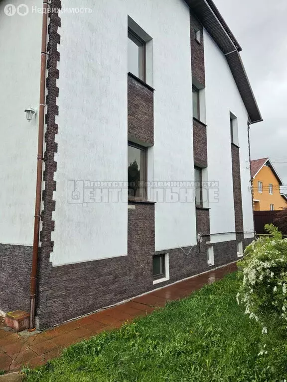Дом в Смоленск, посёлок Загорье, Сиреневая улица, 10 (300 м) - Фото 1