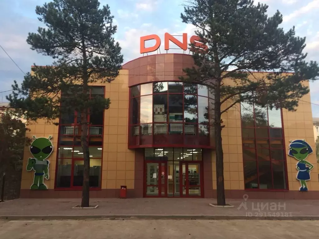 Торговая площадь в Саха (Якутия), Ленск Мирнинская ул., 6 (787 м) - Фото 1