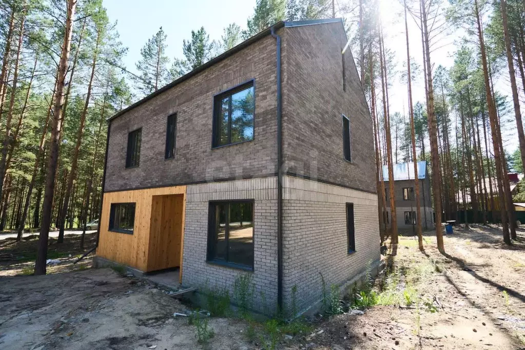 Дом в Томская область, Томский район, Зоркальцевское с/пос, пос. ... - Фото 1