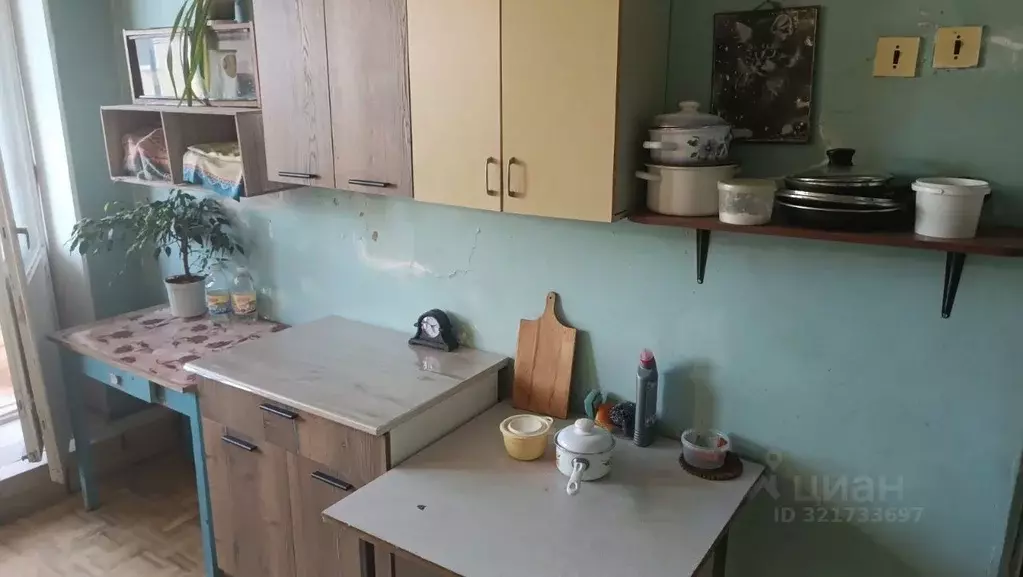 Комната Волгоградская область, Волгоград ул. Дегтярева, 1 (13.8 м) - Фото 0