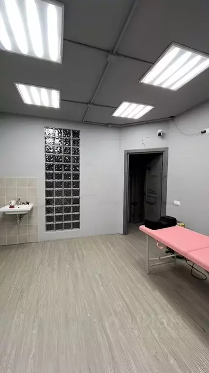 Помещение свободного назначения в Новосибирская область, Новосибирск ... - Фото 0