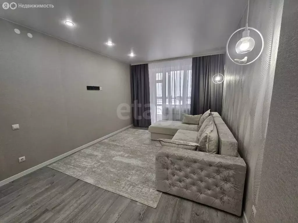 2-комнатная квартира: деревня Писковичи, улица Гецентова, 5 (64 м) - Фото 2