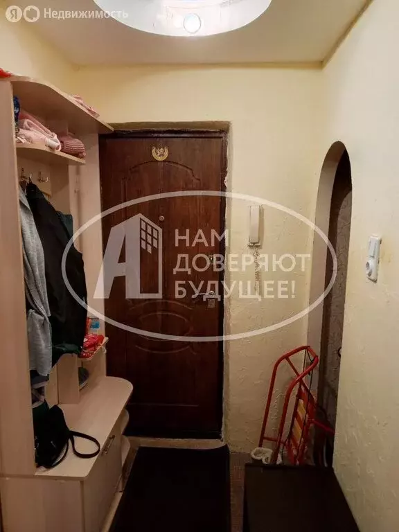 1-комнатная квартира: Добрянка, улица Энергетиков, 1 (34 м) - Фото 0