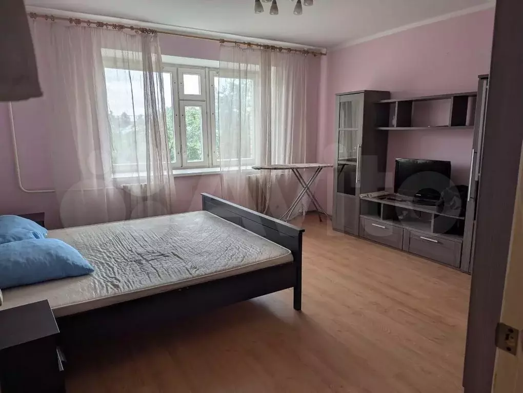 2-к. квартира, 65 м, 2/6 эт. - Фото 1