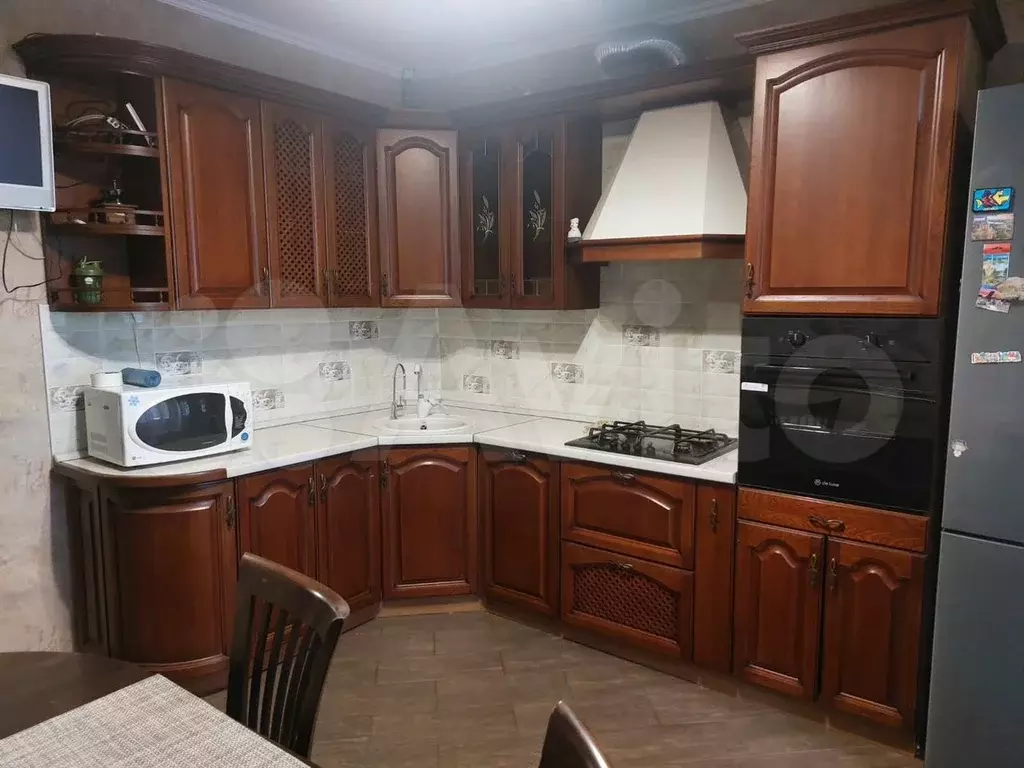 2-к. квартира, 73 м, 4/9 эт. - Фото 0