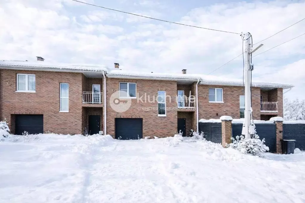 Таунхаус в Татарстан, Пестречинский район, Богородское с/пос, д. Куюки ... - Фото 1