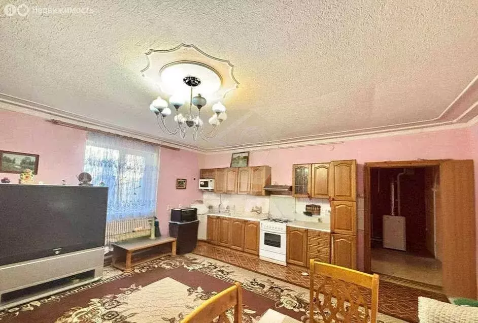 Дом в Старооскольский городской округ, село Новосёловка (230.7 м) - Фото 1