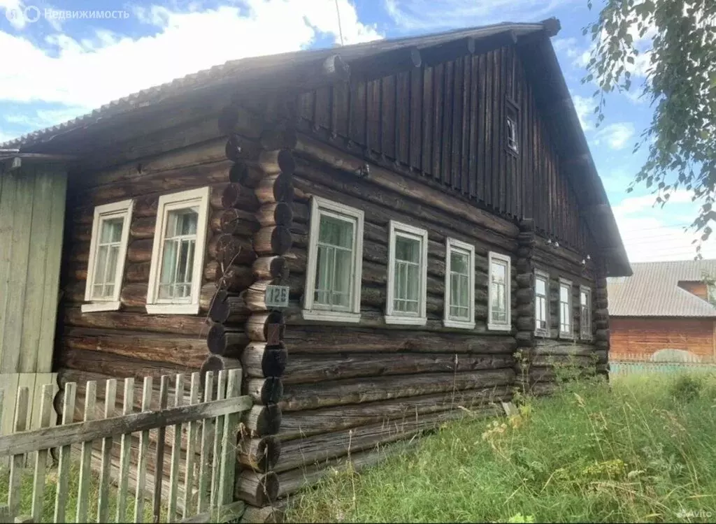 Дом в Архангельская область, Лешуконский муниципальный округ, село ... - Фото 0