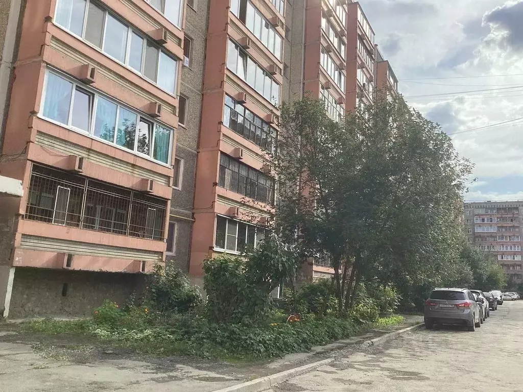 3-к кв. Свердловская область, Екатеринбург ул. Индустрии, 57/1 (64.0 ... - Фото 1