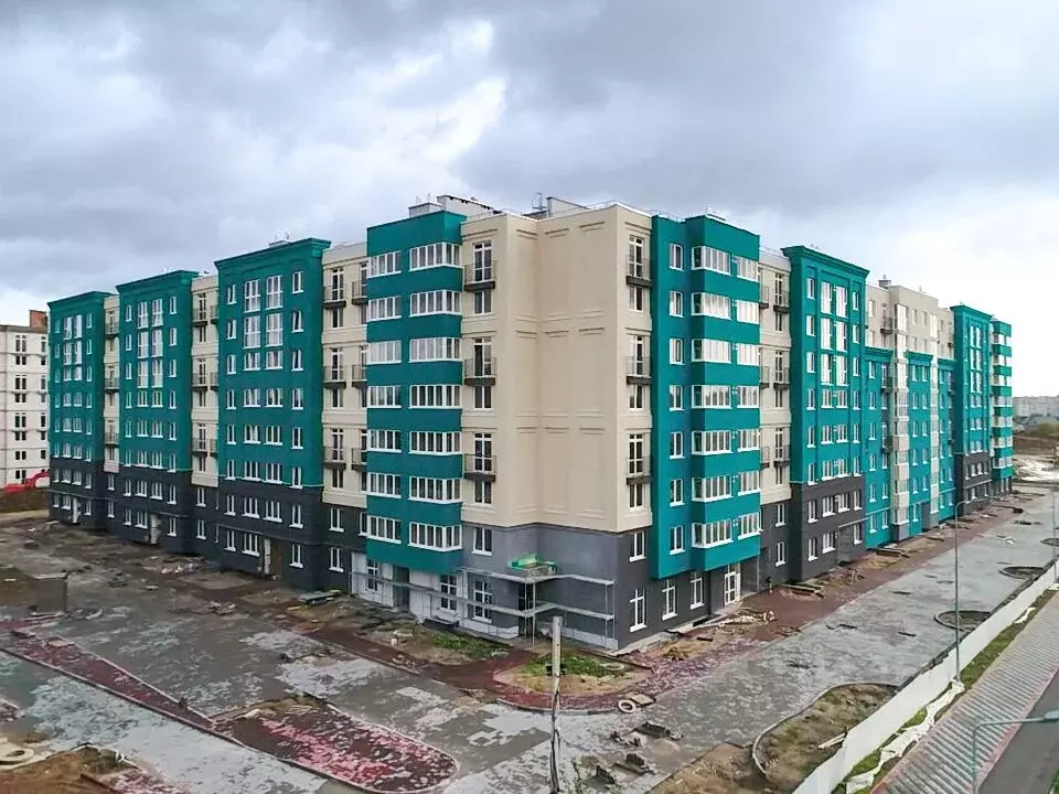 3-к кв. Калининградская область, Калининград ул. Беловежская, 7 (81.56 ... - Фото 1