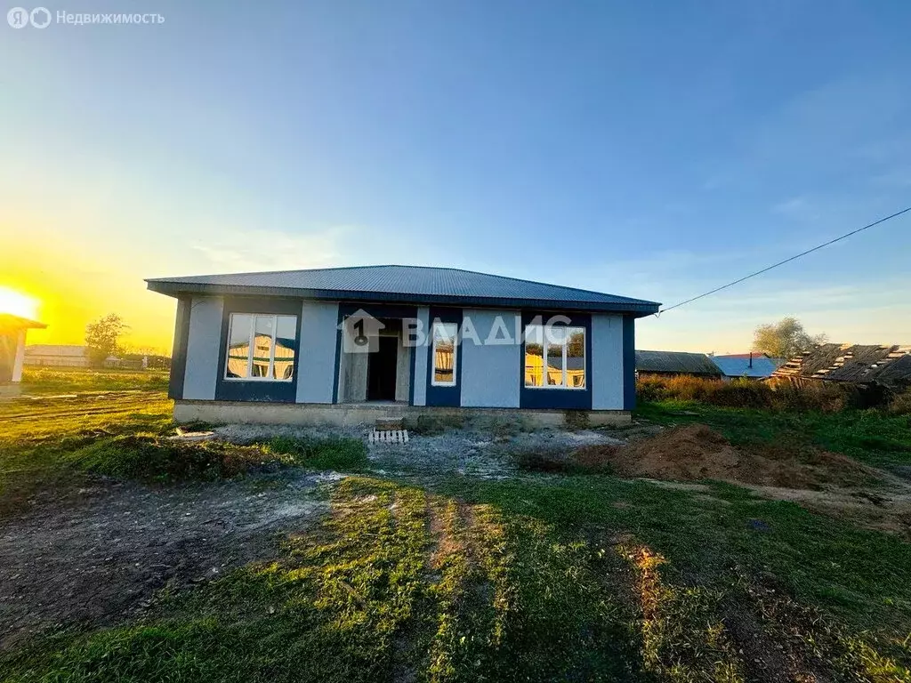 Дом в село Айгулево, Советская улица (116.5 м) - Фото 1