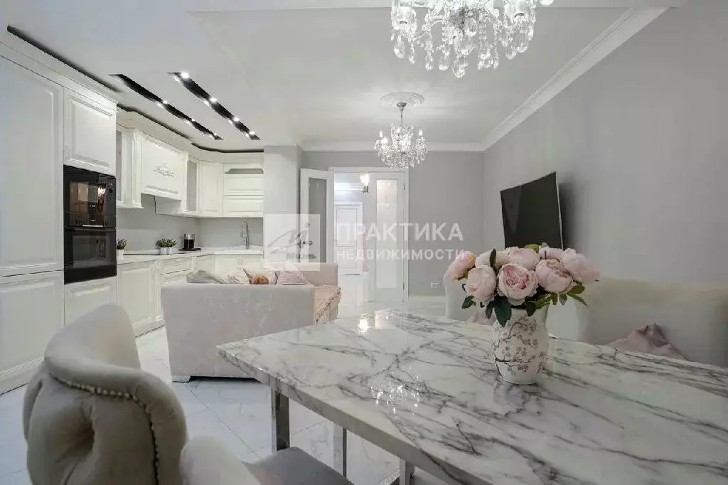 Продается 3-комнатная квартира - Фото 2