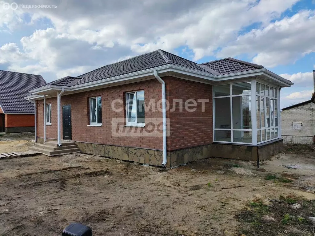 Дом в Хрущёвка, Набережная улица, 63 (90 м) - Фото 0