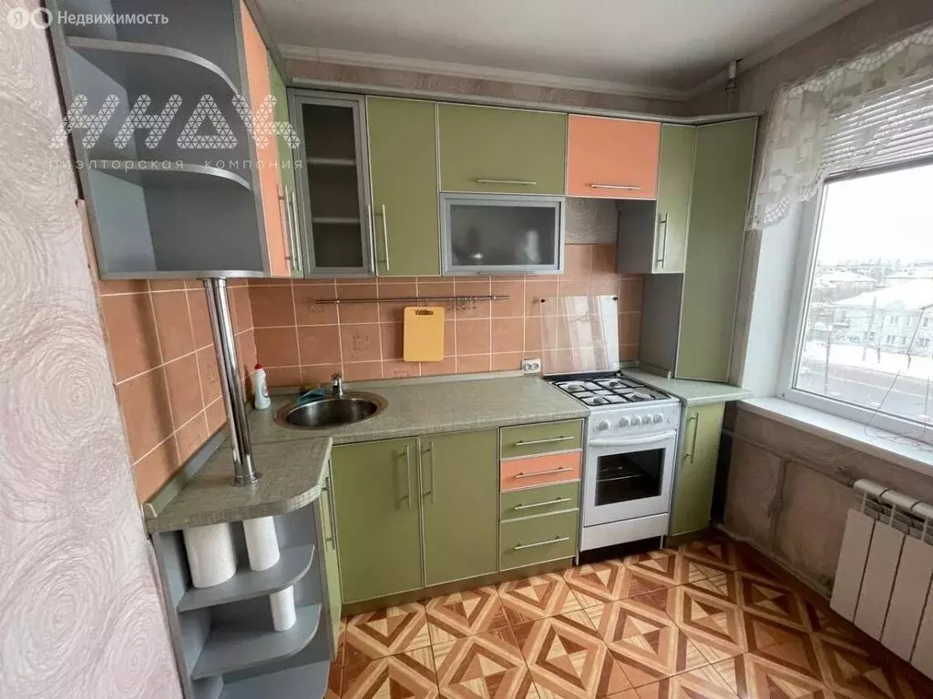 2-комнатная квартира: Дзержинск, улица Черняховского, 16 (46.2 м) - Фото 0
