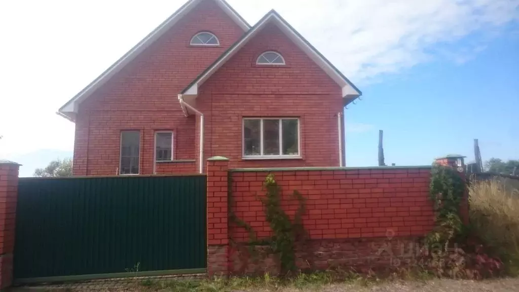 Дом в Тамбовская область, Кирсанов Полковая ул., 5 (177 м) - Фото 1