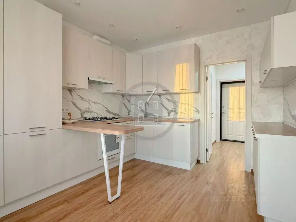 1-к кв. Калужская область, Калуга ш. Грабцевское, 3 (39.1 м) - Фото 2