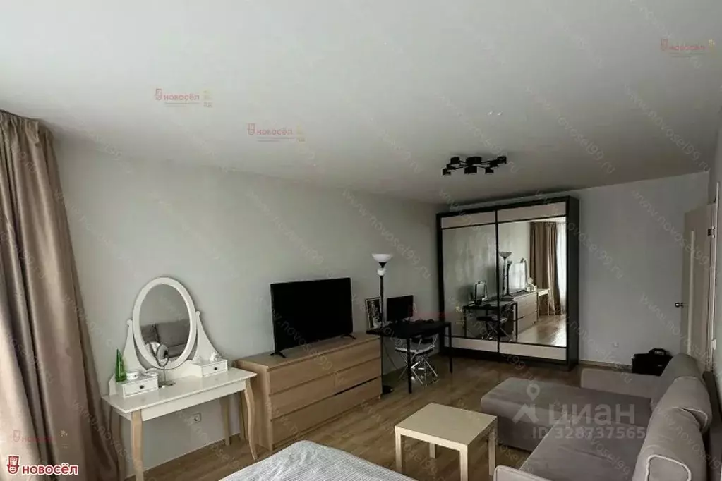 1-к кв. Свердловская область, Екатеринбург ул. Рассветная, 8/1 (41.7 ... - Фото 1