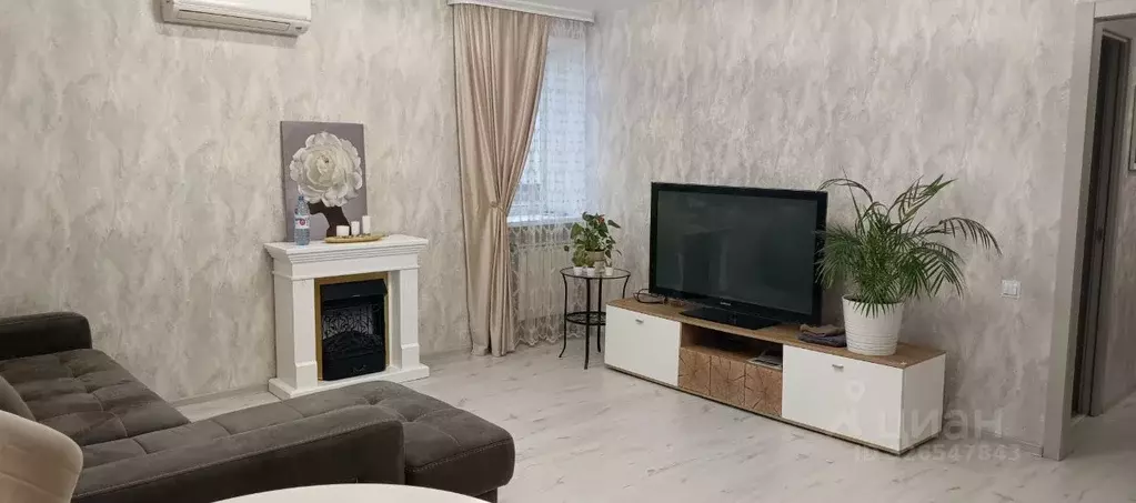 1-к кв. Омская область, Омск наб. Иртышская, 46 (40.0 м) - Фото 1