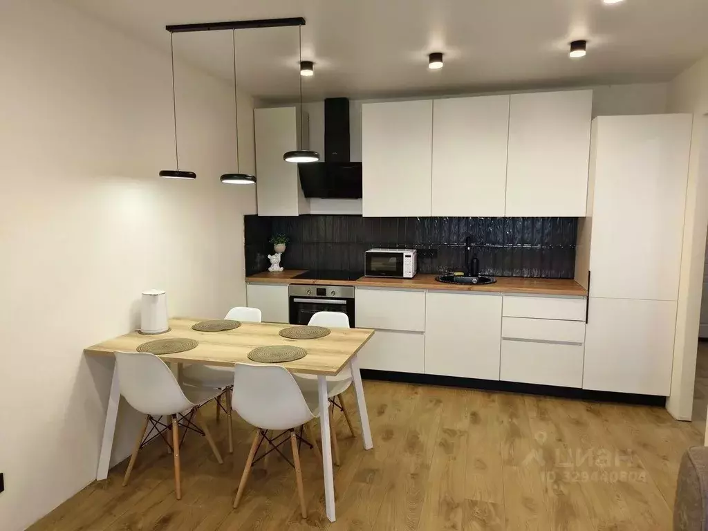 1-к кв. Башкортостан, Уфа Кремлевская ул., 50/1 (43.8 м) - Фото 1