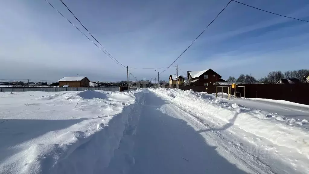 Участок в Мордовия, с. Лямбирь ул. Комсомольская (12.0 сот.) - Фото 1