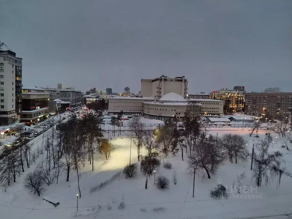 Офис в Новосибирская область, Новосибирск Каменская ул., 32 (14 м) - Фото 1