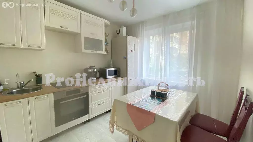 4-комнатная квартира: Красноярск, улица 9 Мая, 54 (85 м) - Фото 0