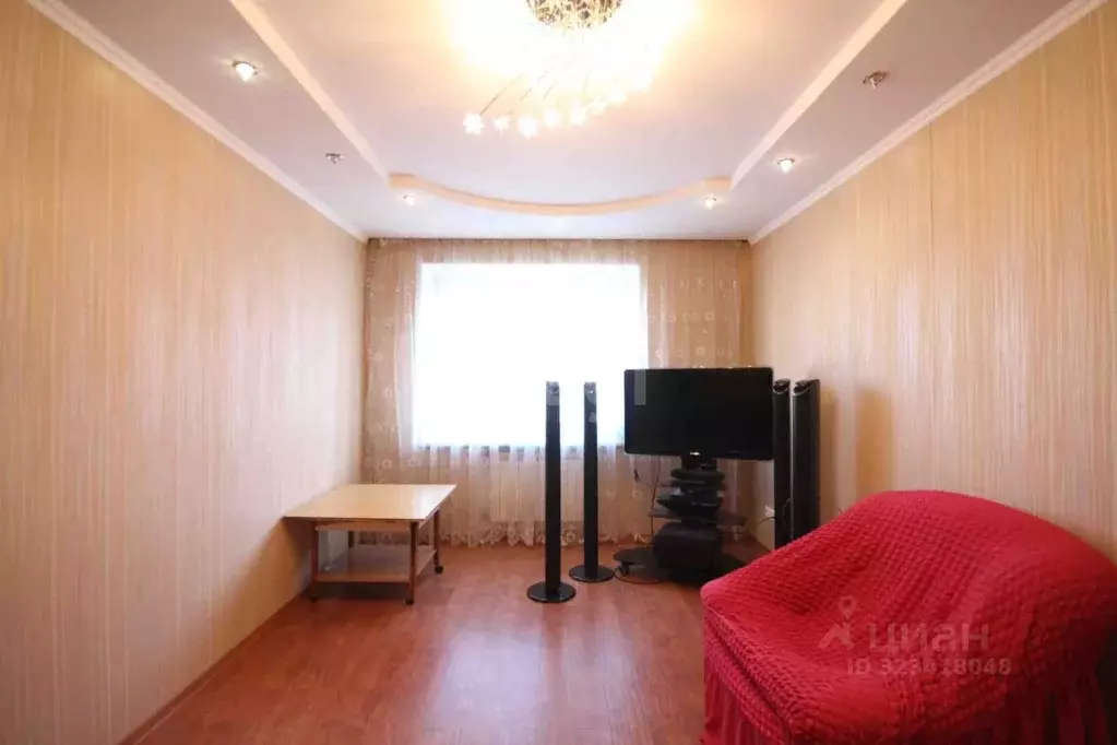 3-к кв. Ямало-Ненецкий АО, Новый Уренгой ул. 26-го съезда КПСС, 6А ... - Фото 2