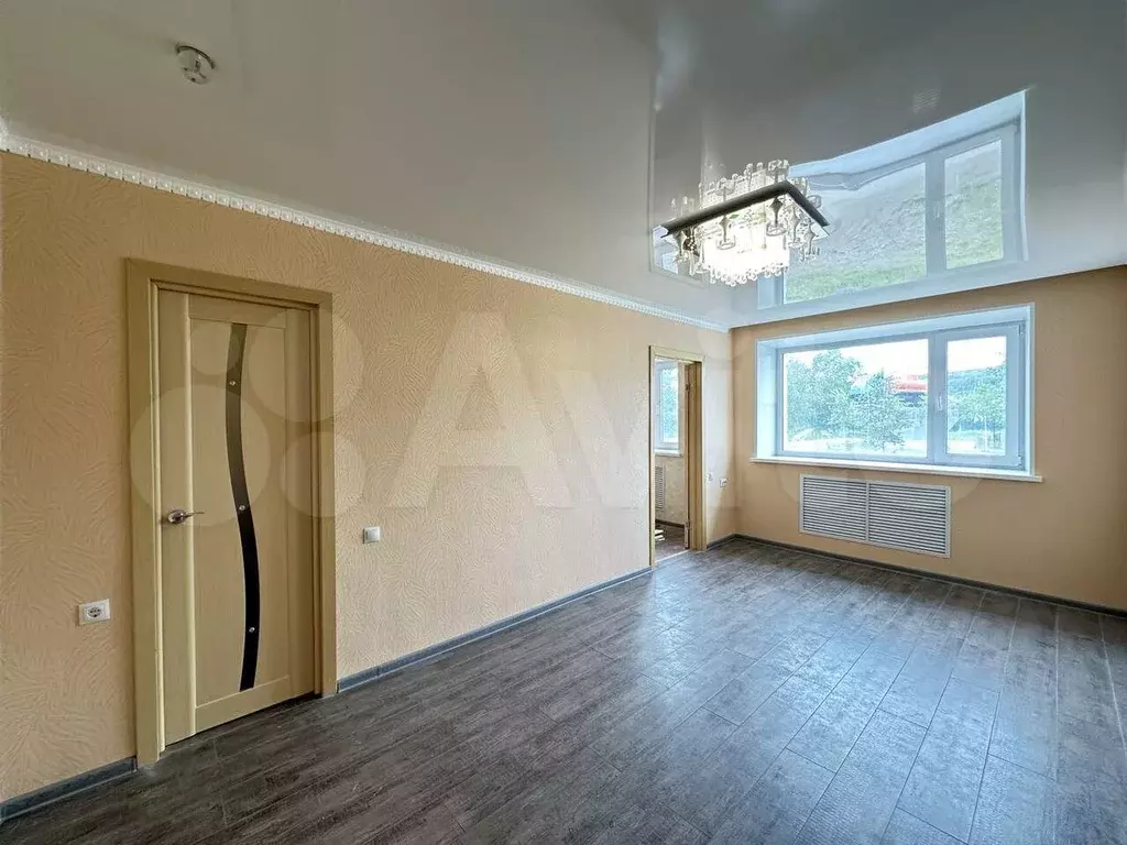 2-к. квартира, 41,3 м, 1/6 эт. - Фото 0
